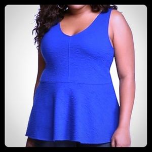 Torrid Size 3X Blue Tank w/ front & back V Neck 💙